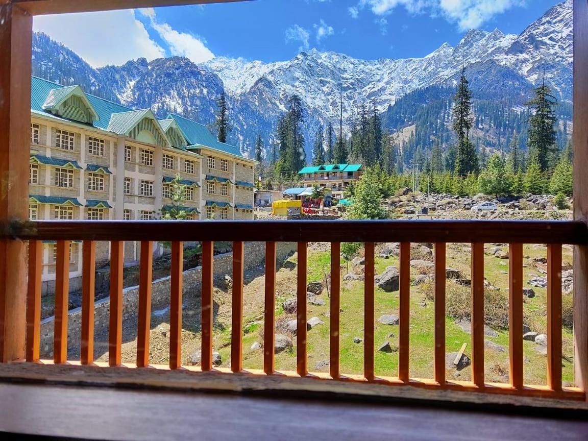 Solang Valley Resort Манали Экстерьер фото