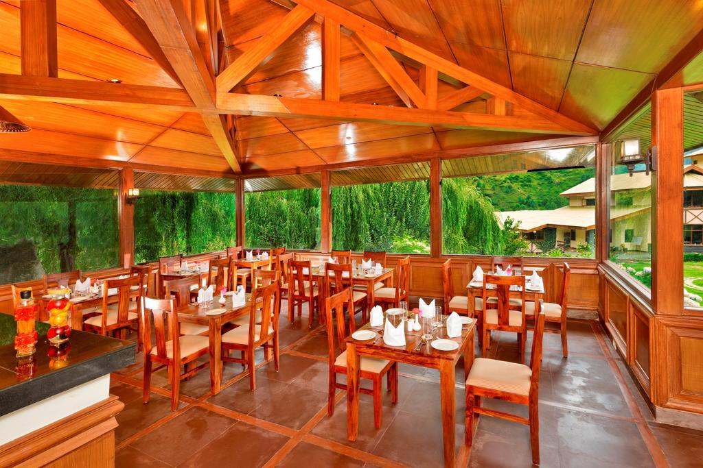Solang Valley Resort Манали Экстерьер фото
