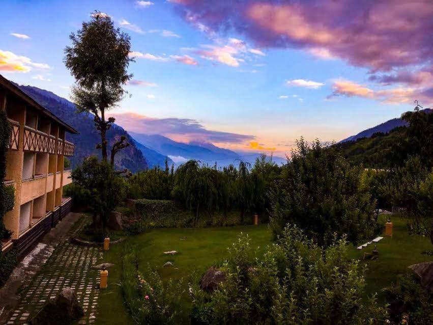 Solang Valley Resort Манали Экстерьер фото